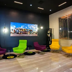 4* Ξενοδοχείο Silken Amara Plaza