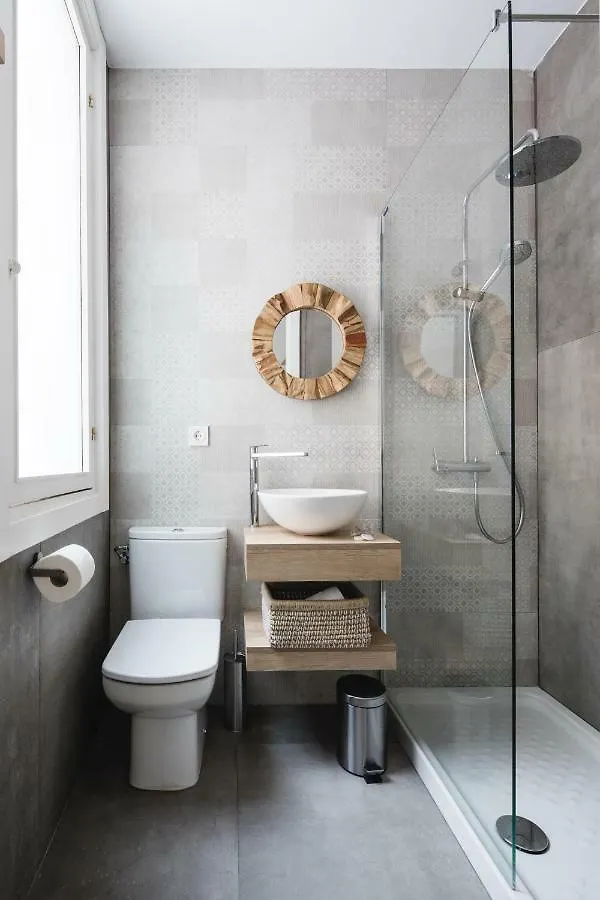 Urbieta Suite Apartment San Sebastian Spain